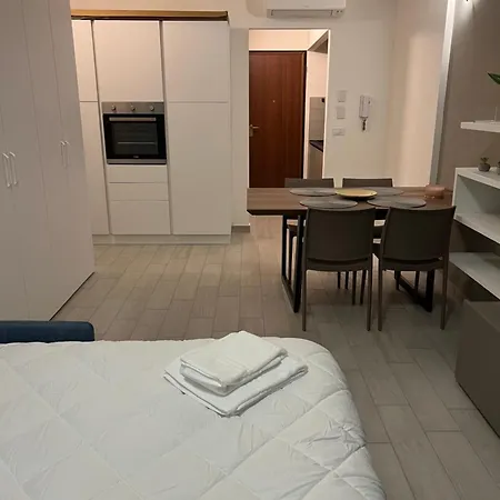 Il Grifone - Monolocale Zona Centro Apartman Pordenone